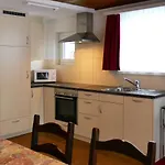 Alba Apartament *